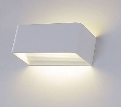 Бра Crystal Lux  CLT 010W200 WH 